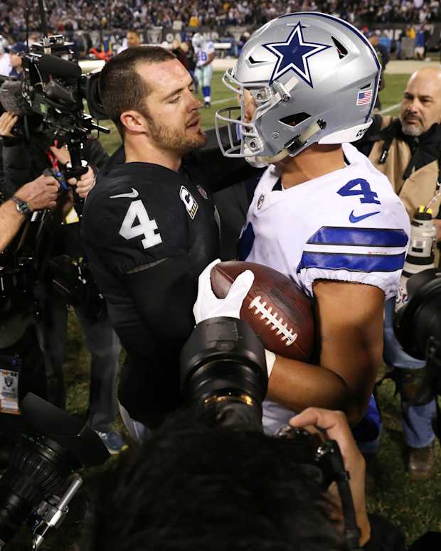 DEREK CARR DAK PRESCOTT (1)
